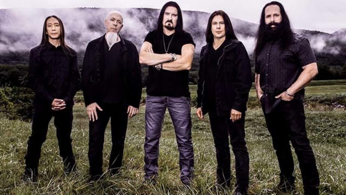 Dream Theater: regrava  tradicional canção natalina “O Holy Night”, ouça