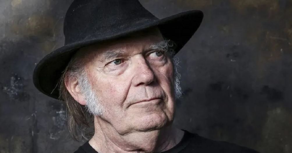 Neil Young lança novo álbum “Summer Songs”