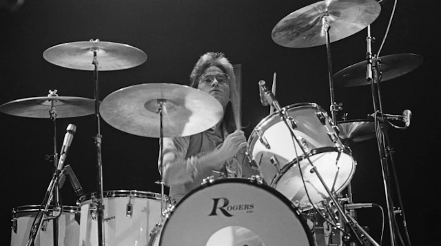 Robbie Bachman, baterista do Bachman-Turner Overdrive, morre aos 69 anos