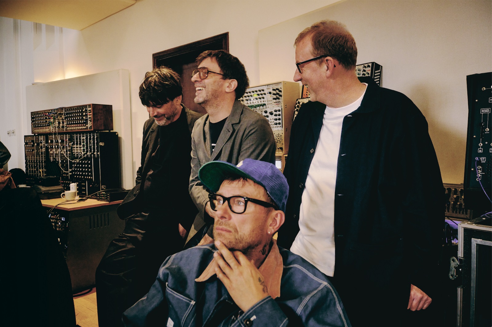Blur anuncia álbum e lança a inédita ‘The Narcissist’