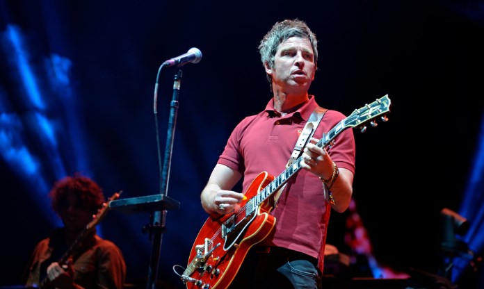 Noel Gallagher diz que pretende fazer músicas para artistas realmente famosos quando se aposentar