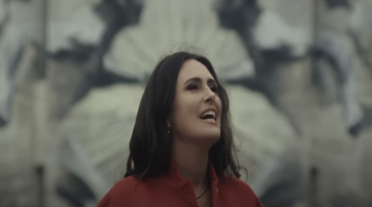 Within Temptation lança videoclipe de single “A Fool’s Parade’’ feito na Ucrânia