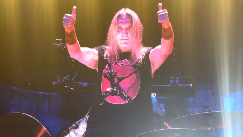 Nicko McBrain brinca com sucessor e reflete sobre aposentadoria do Iron Maiden